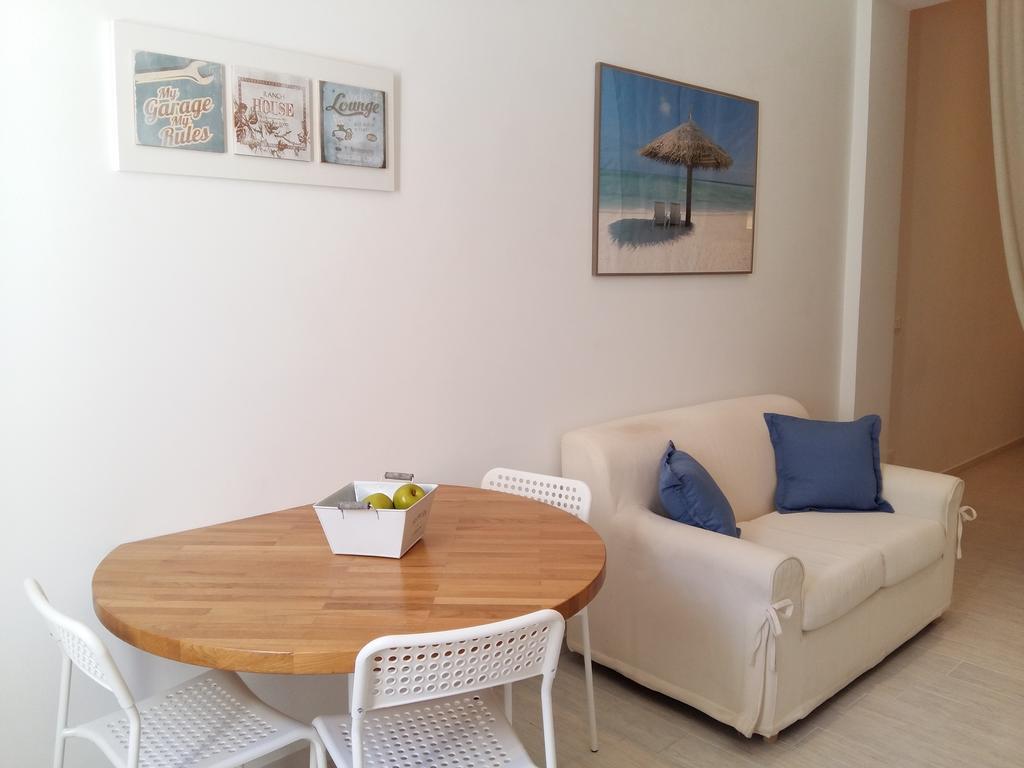Appartamenti E Camere Silva Trapani Bilik gambar